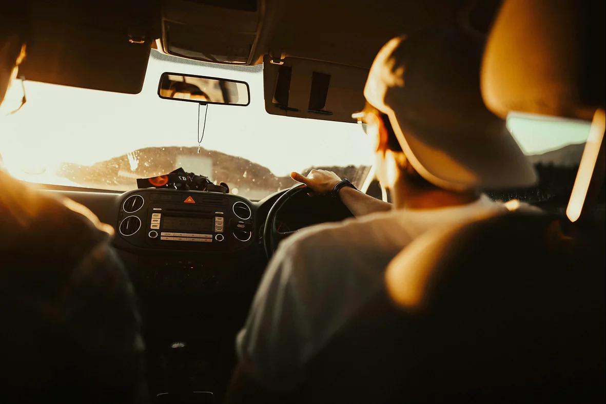 GoVibe - Unlocking Car Rental Success